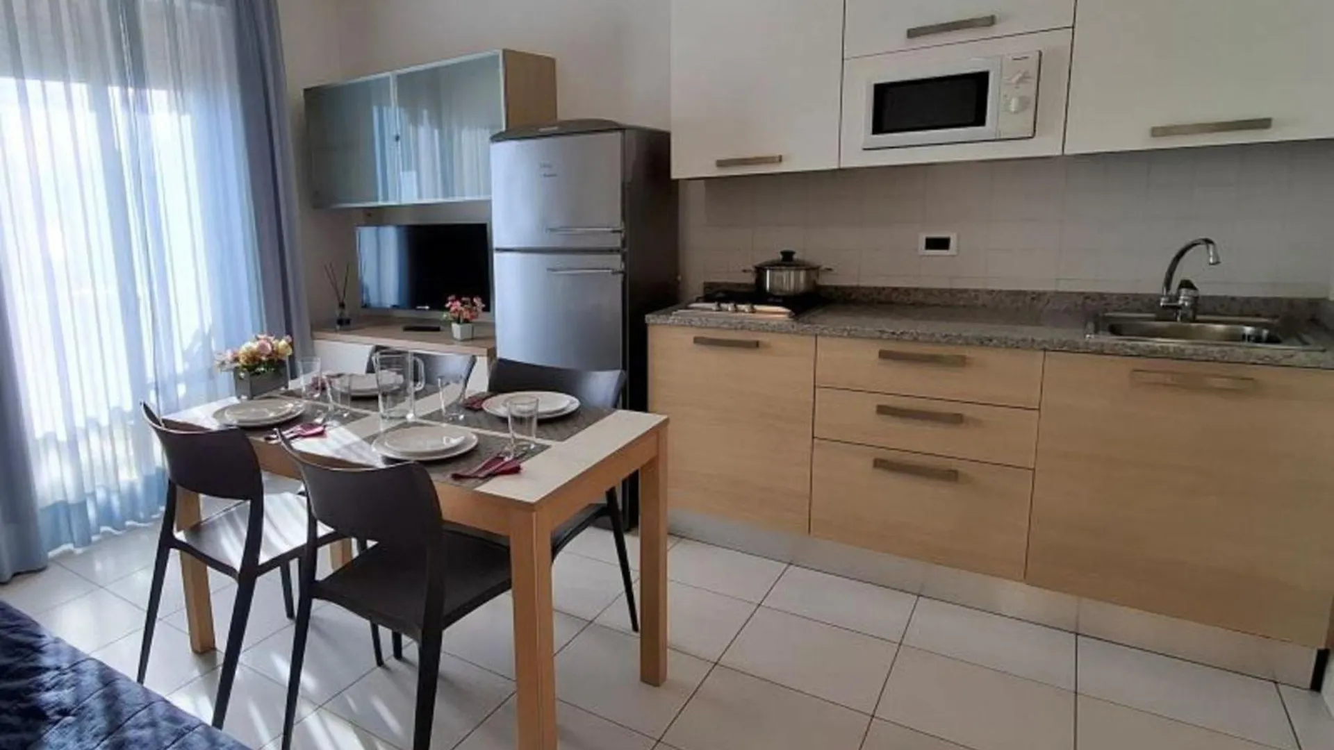 Appartamento Renovated Flat For 5 Guests With Sea View Balcony In Caorle